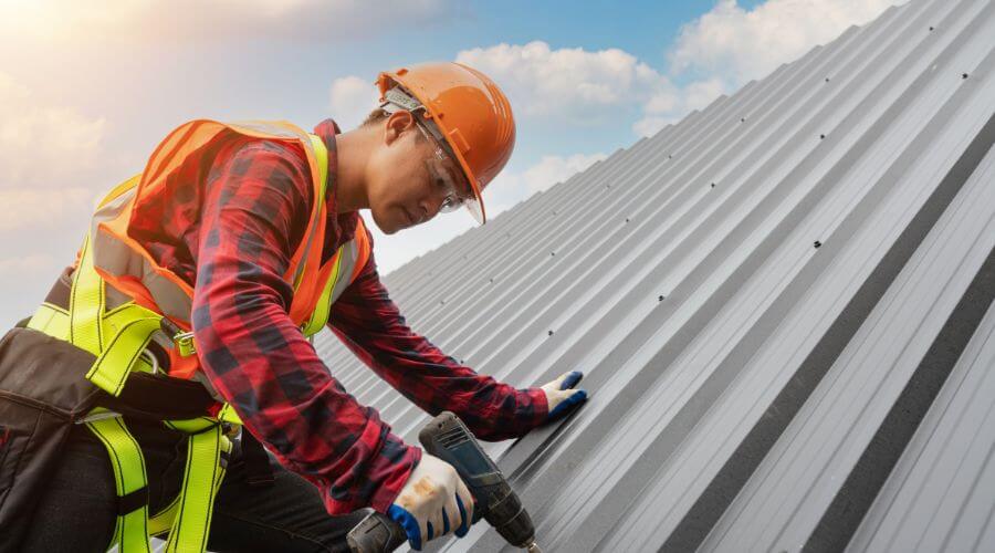 Expert top industrial roofings services in Cedar Point, IL